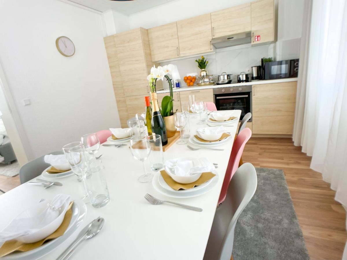 M-Style 02 Apartment Mit Balkon 24H Self-Check-In, Free Parking, Netflix Nuremberg Luaran gambar
