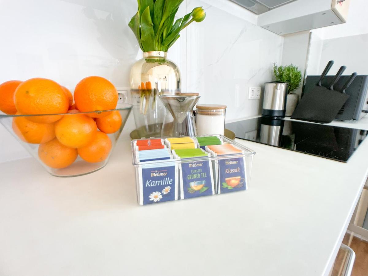 M-Style 02 Apartment Mit Balkon 24H Self-Check-In, Free Parking, Netflix Nuremberg Luaran gambar