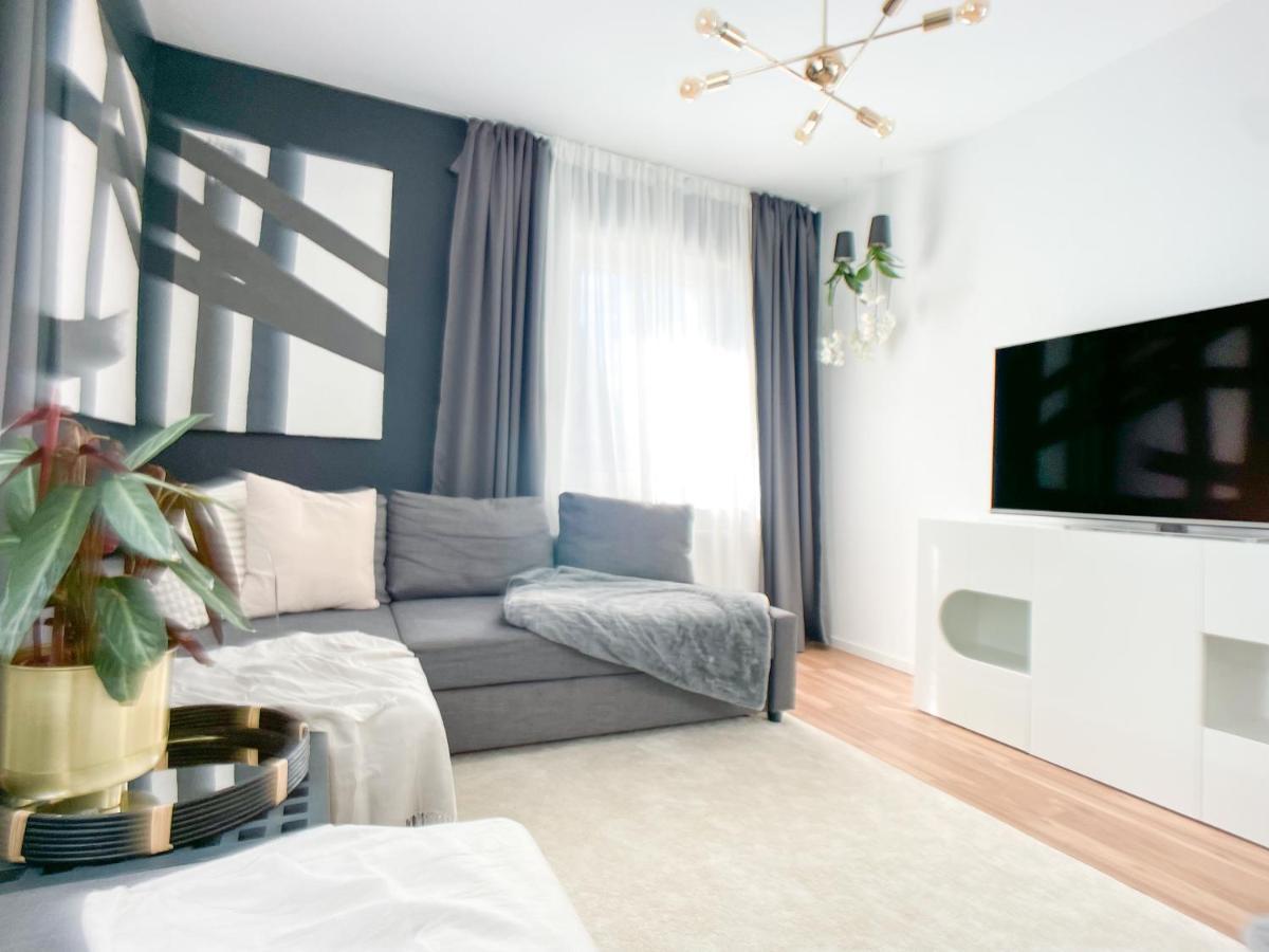 M-Style 02 Apartment Mit Balkon 24H Self-Check-In, Free Parking, Netflix Nuremberg Luaran gambar